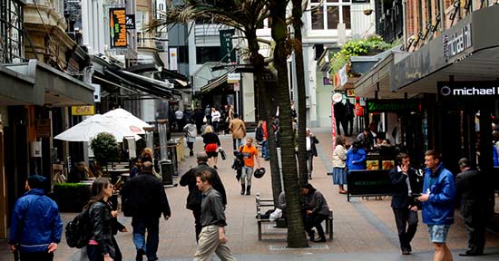 Banking tightening lending restrictions for overseas buyers